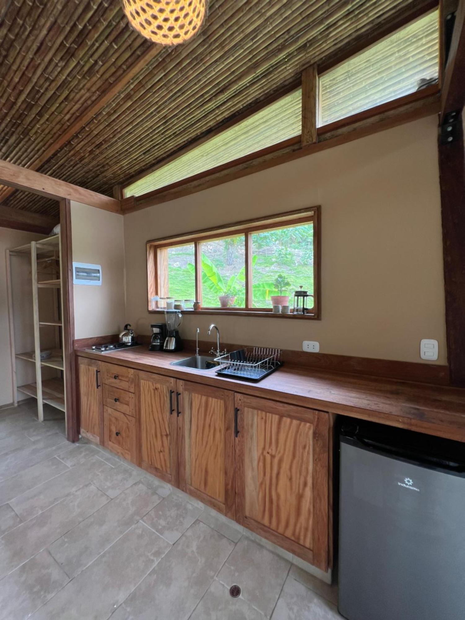 Tierra Alta, Refugio De Montana, Sauce Hotell Eksteriør bilde